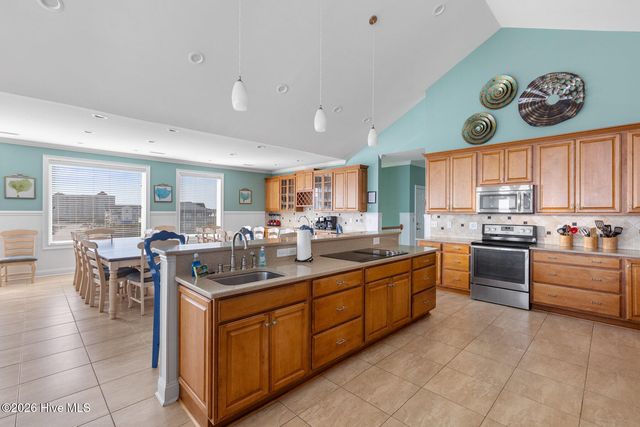 2068 New River Inlet Road, N Topsail Beach, NC 28460