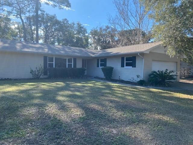 612 LAKE DRIVE, Deland, FL 32724