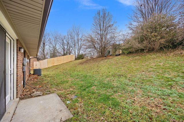 1660 Brentmoor Drive, Lexington, KY 40515