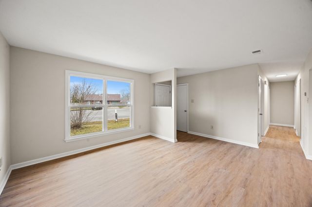 1660 Brentmoor Drive, Lexington, KY 40515