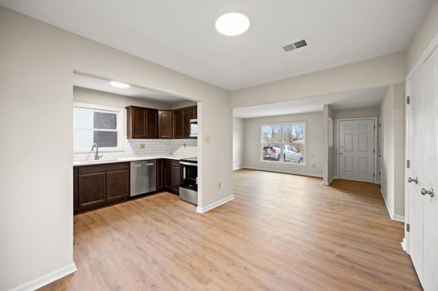 1660 Brentmoor Drive, Lexington, KY 40515