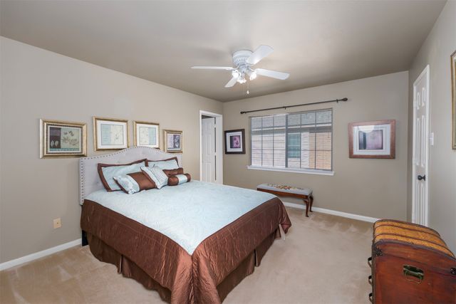 8525 Castle Creek Road, North Richland Hills, TX 76182