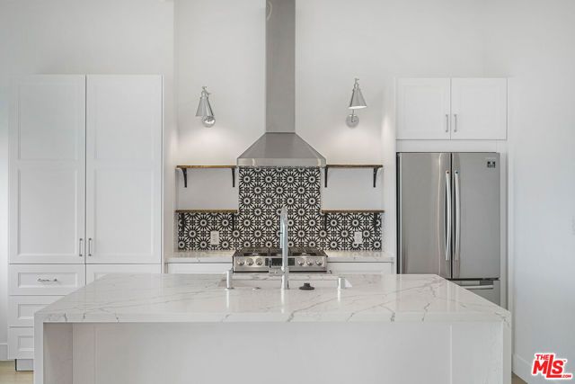 7325 Rindge Avenue, Playa Del Rey (los Angeles), CA 90293