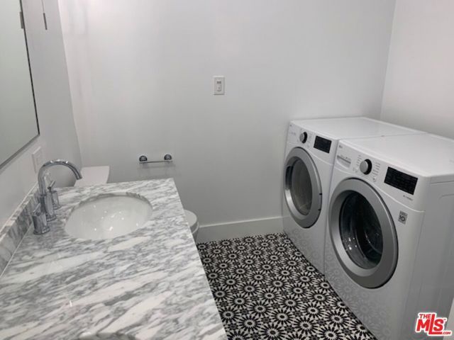 7325 Rindge Avenue, Playa Del Rey (los Angeles), CA 90293