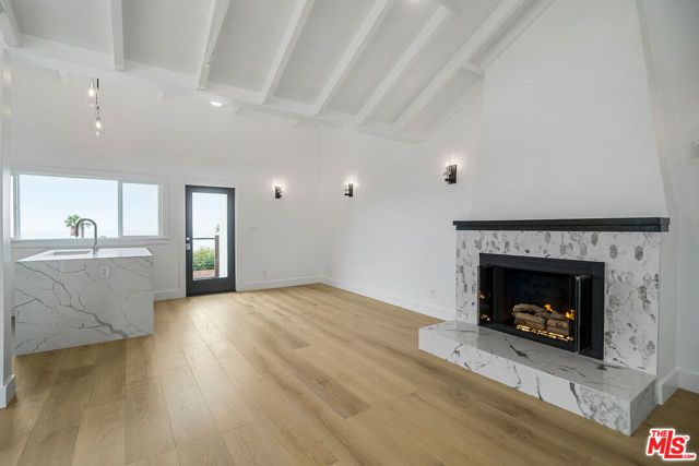 7325 Rindge Avenue, Playa Del Rey (los Angeles), CA 90293