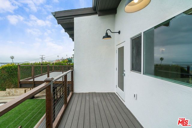 7325 Rindge Avenue, Playa Del Rey (los Angeles), CA 90293