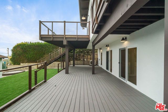 7325 Rindge Avenue, Playa Del Rey (los Angeles), CA 90293