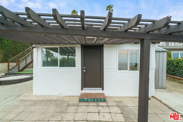 7325 Rindge Avenue, Playa Del Rey (los Angeles), CA 90293