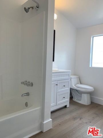 7325 Rindge Avenue, Playa Del Rey (los Angeles), CA 90293