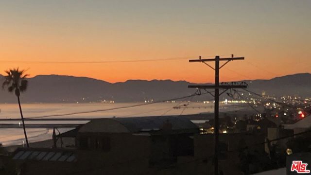 7325 Rindge Avenue, Playa Del Rey (los Angeles), CA 90293