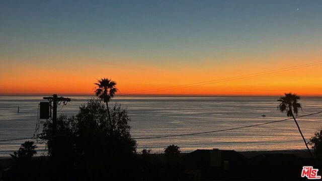 7325 Rindge Avenue, Playa Del Rey (los Angeles), CA 90293