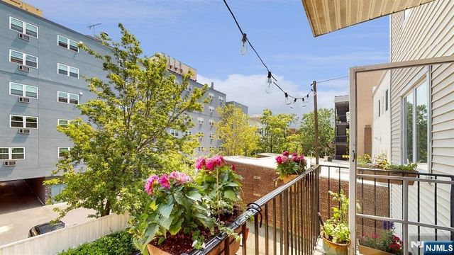 523 Monroe Street 2, Hoboken, NJ 07030