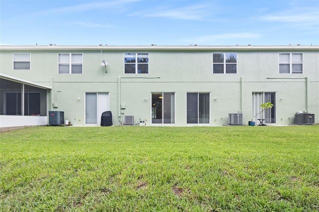 11608 DECLARATION DRIVE, Tampa, FL 33635