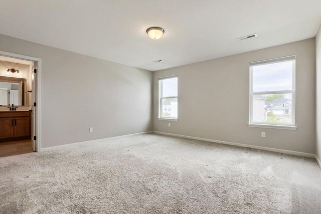 6286 62nd Street S, Cottage Grove, MN 55016