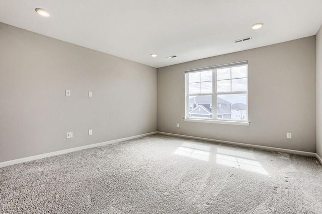 6286 62nd Street S, Cottage Grove, MN 55016