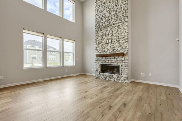 6286 62nd Street S, Cottage Grove, MN 55016