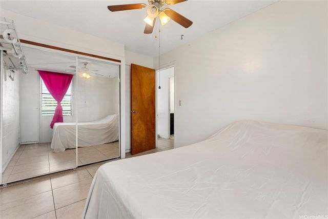 94-099 Waipahu Street A202, Waipahu, HI 96797