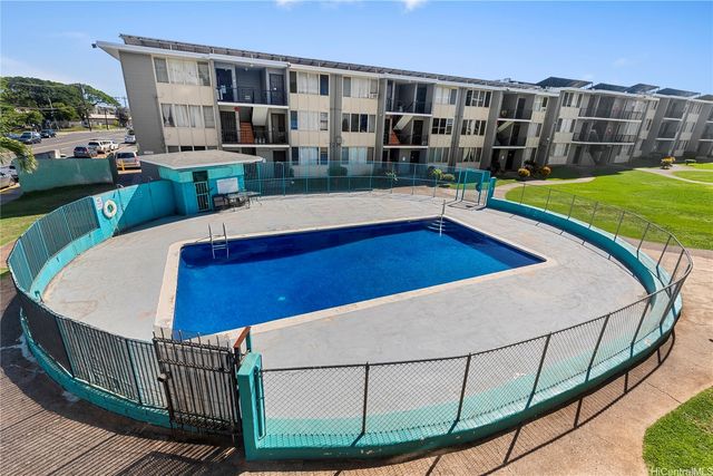 94-099 Waipahu Street A202, Waipahu, HI 96797