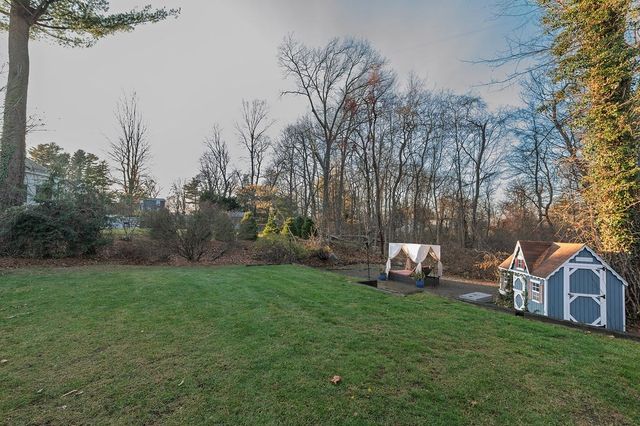 30 Thetford Ave, Braintree, MA 02184