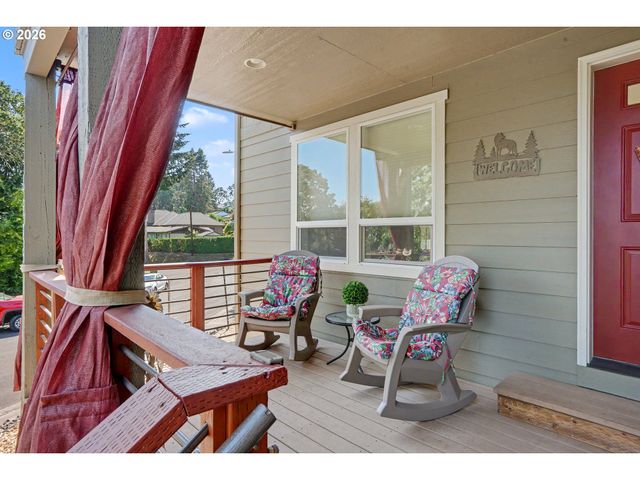 1685 HILLCREST Ct Nw, Salem, OR 97304