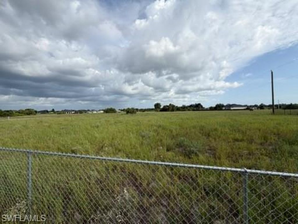 1719 Wells AVE, LEHIGH ACRES, FL 33972 — exterior