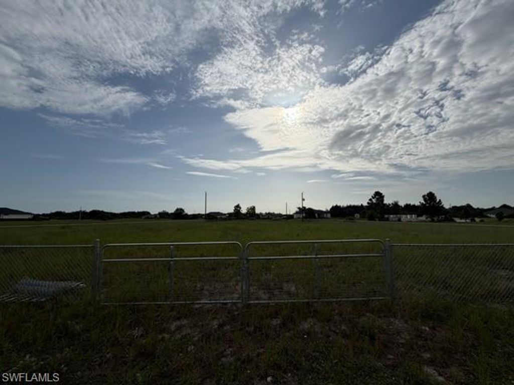 1719 Wells AVE, LEHIGH ACRES, FL 33972 — photo 4