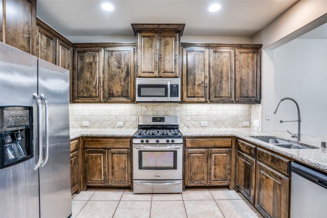 543 Matthew Place, Richardson, TX 75081