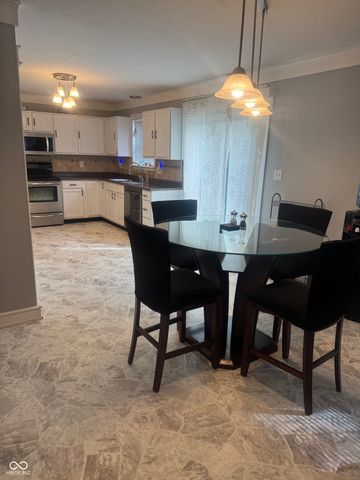 7425 Buttonbush Court, Indianapolis, IN 46254