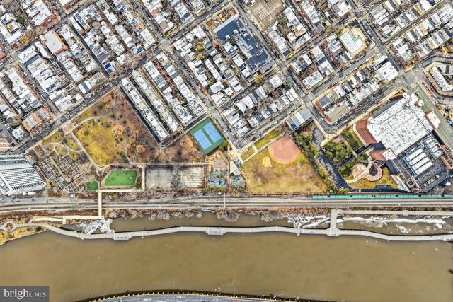 523 S 27TH ST, Philadelphia, PA 19146