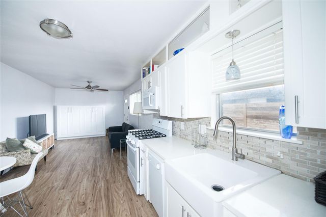 1715 Taylor Gaines ST A, Austin, TX 78741