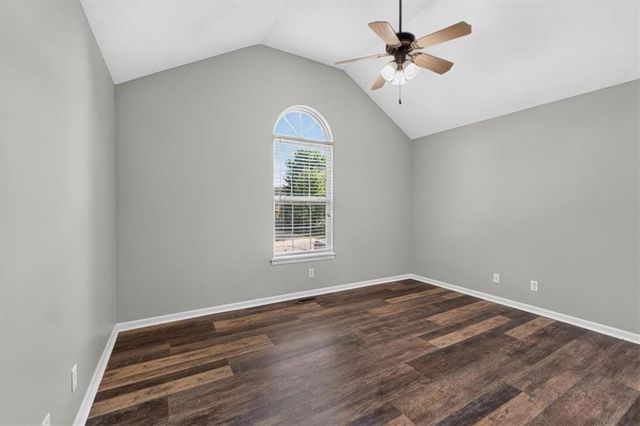 1109 White Oak Court, Raymore, MO 64083