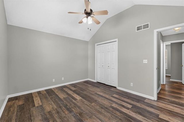 1109 White Oak Court, Raymore, MO 64083
