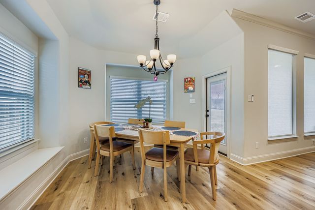 637 Summer Grove Drive, Midlothian, TX 76065