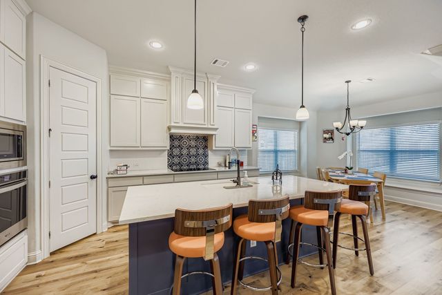 637 Summer Grove Drive, Midlothian, TX 76065