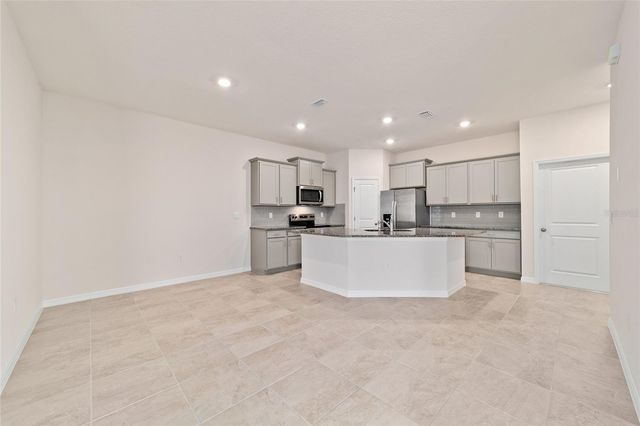 5313 NW 48TH PLACE, Ocala, FL 34482