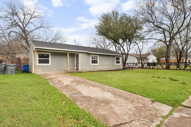 2655 Larry Drive, Dallas, TX 75228