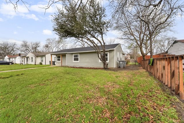 2655 Larry Drive, Dallas, TX 75228