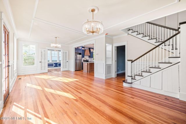 142 WASHINGTON Street, St. Augustine, FL 32084