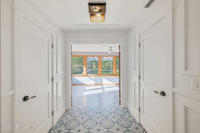 142 WASHINGTON Street, St. Augustine, FL 32084