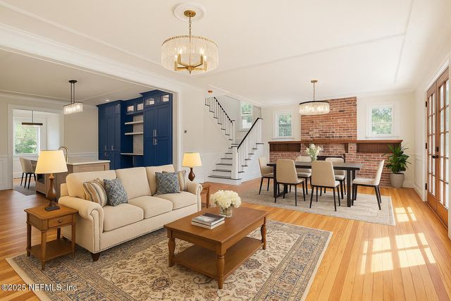 142 WASHINGTON Street, St. Augustine, FL 32084