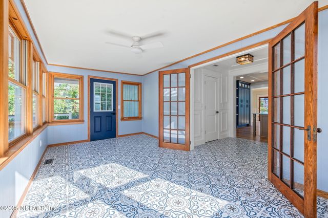 142 WASHINGTON Street, St. Augustine, FL 32084