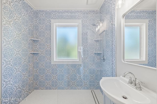 142 WASHINGTON Street, St. Augustine, FL 32084