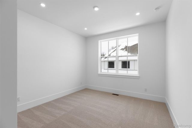 106 Apaloosa, Northville, MI 48167