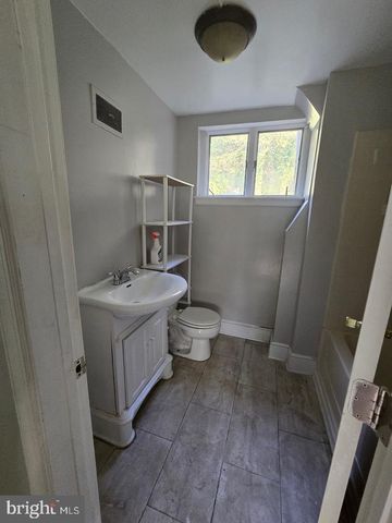 769 S WATER ST, Woodstock, VA 22664