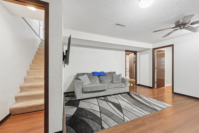 636 Garden Road, Ames, IA 50010