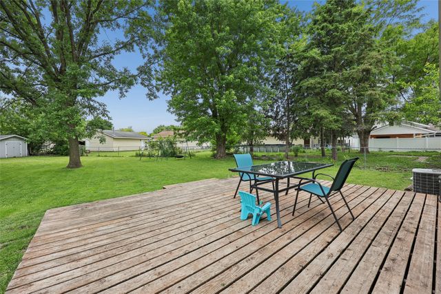 636 Garden Road, Ames, IA 50010