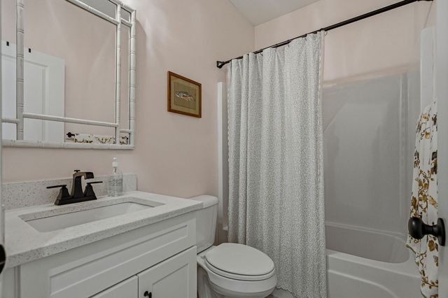2341 Tom Austin Hwy, Greenbrier, TN 37073