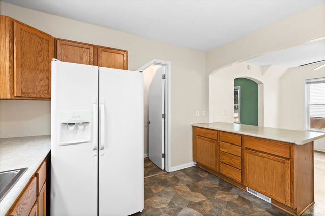1214 York Street, Des Moines, IA 50316