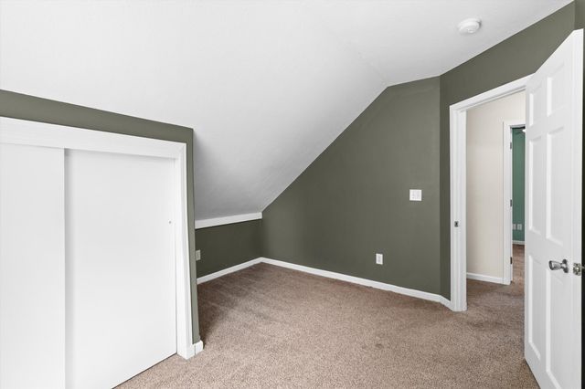 1214 York Street, Des Moines, IA 50316