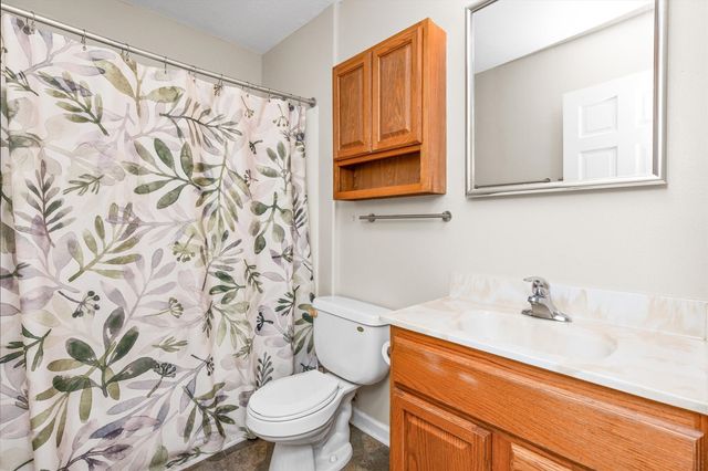 1214 York Street, Des Moines, IA 50316